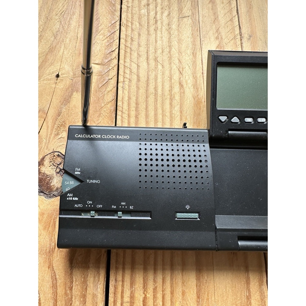 Vintage Denro Calculator Clock AM FM Radio Black Works - Picture 4 of 10